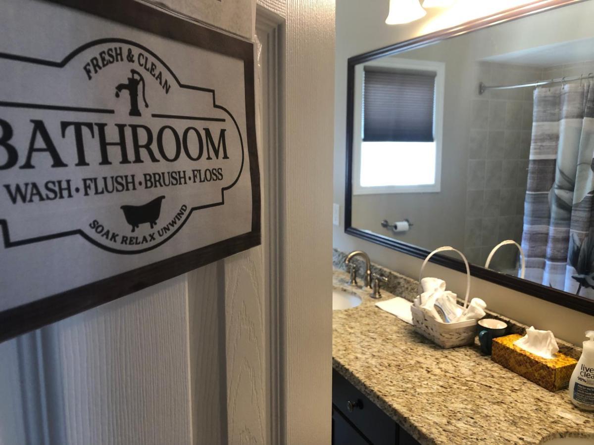 Willow Pond Satellite B&B Port Perry Bagian luar foto