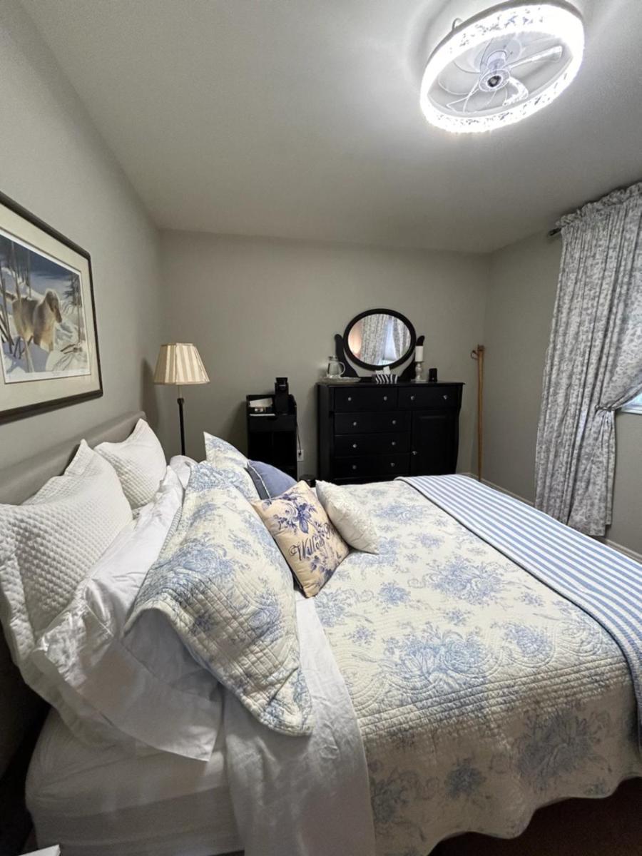 Willow Pond Satellite B&B Port Perry Bagian luar foto