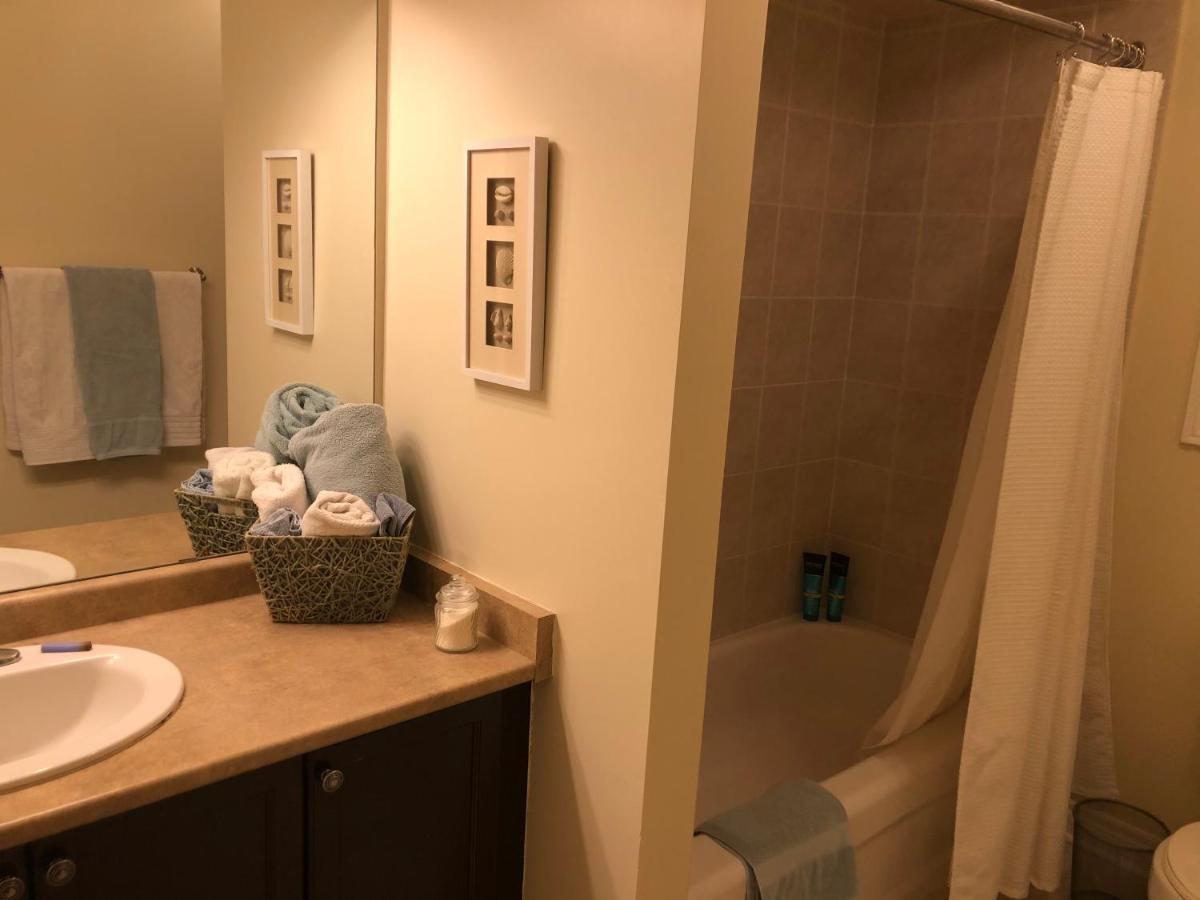 Willow Pond Satellite B&B Port Perry Bagian luar foto